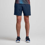 SAUCONY - OUTPACE 5INCH SHORT Men - Rev Online