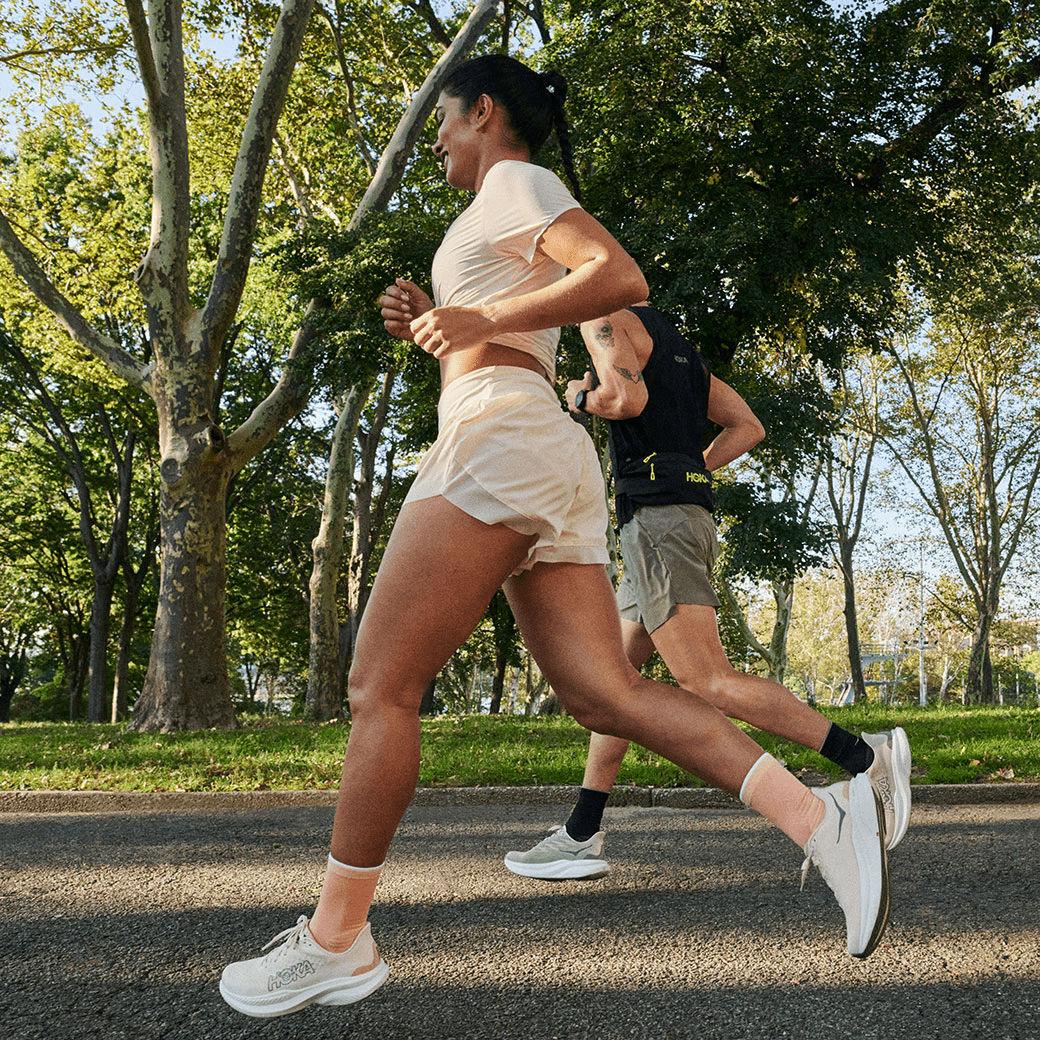 Get to know 10 models of exercise and training shoes for men and women.