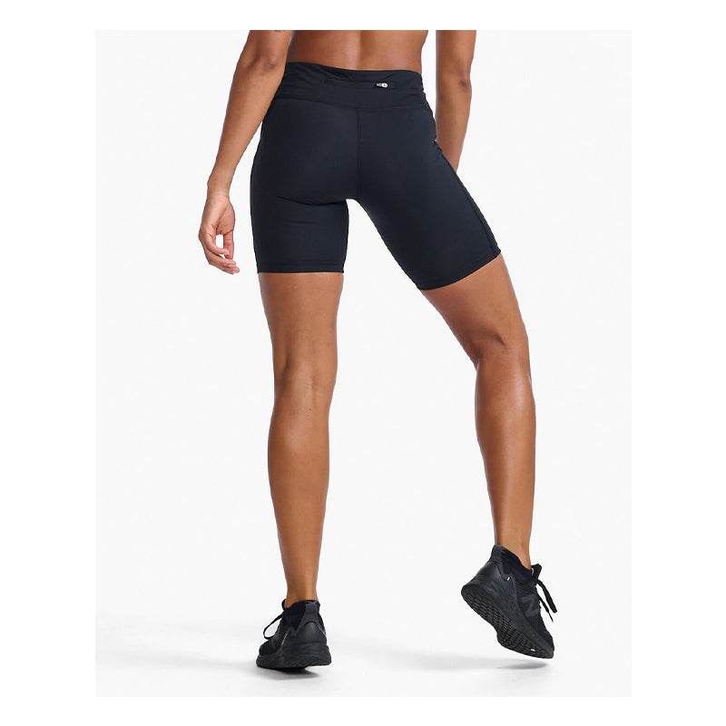 2XU - AERO MID - RISE COMP 6INCH SHORT Women - Rev Online