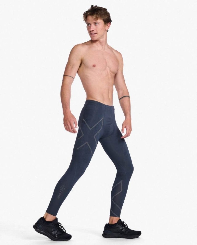 2XU - LIGHT SPEED COMPRESSION TIGHTS Men - Rev Online