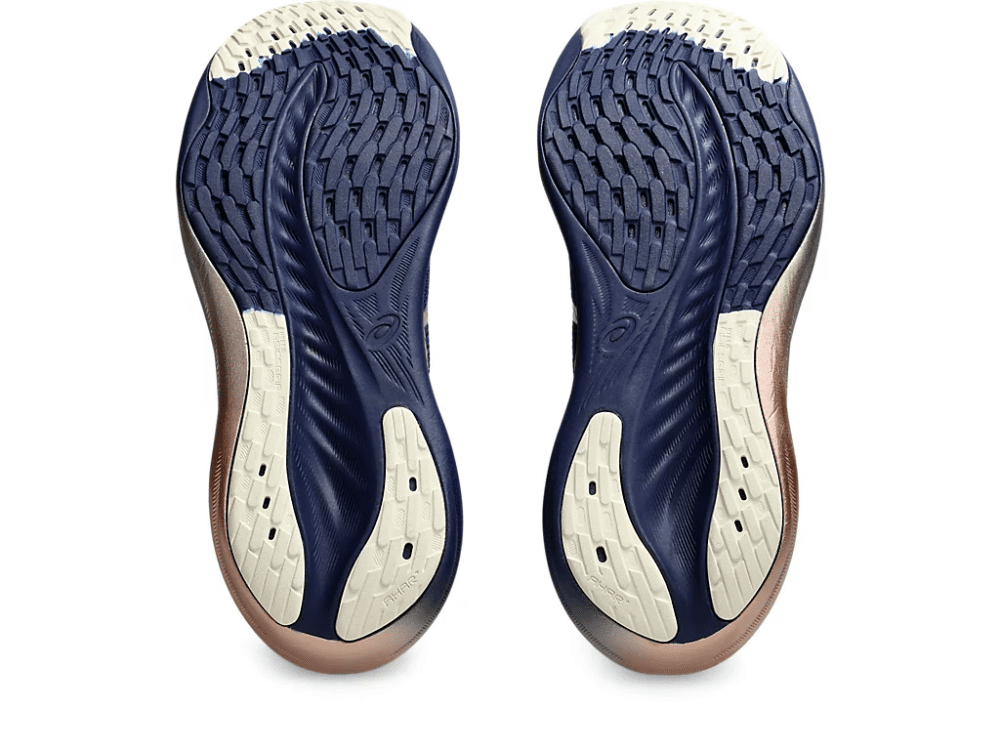 ASICS - GEL - NIMBUS 26 PLATINUM Women - Rev Online