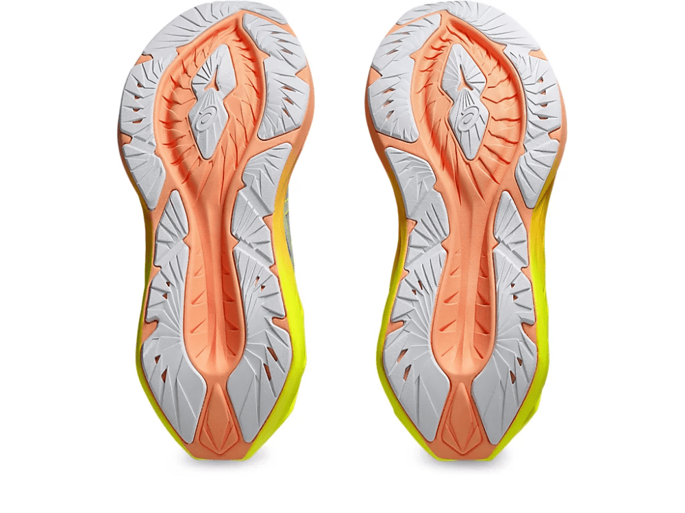 ASICS - NOVABLAST 4 PARIS Women - Rev Online