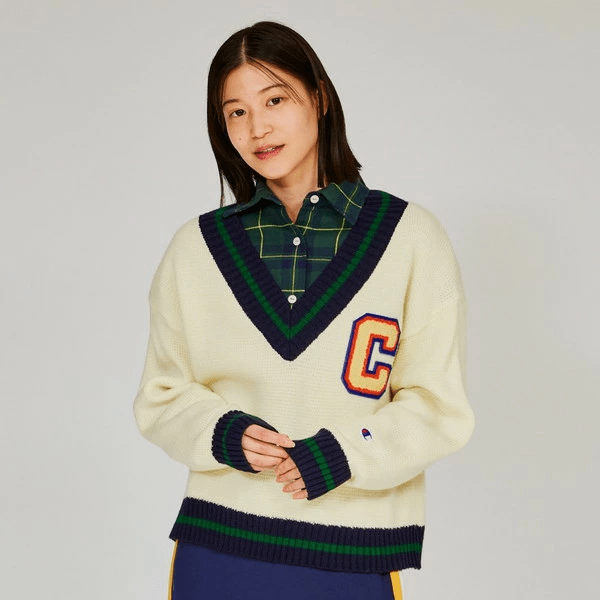 CHAMPION - V NECK SWEATER Women - Rev Online