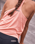 HOKA - RACE DAY SINGLET Women - Rev Online