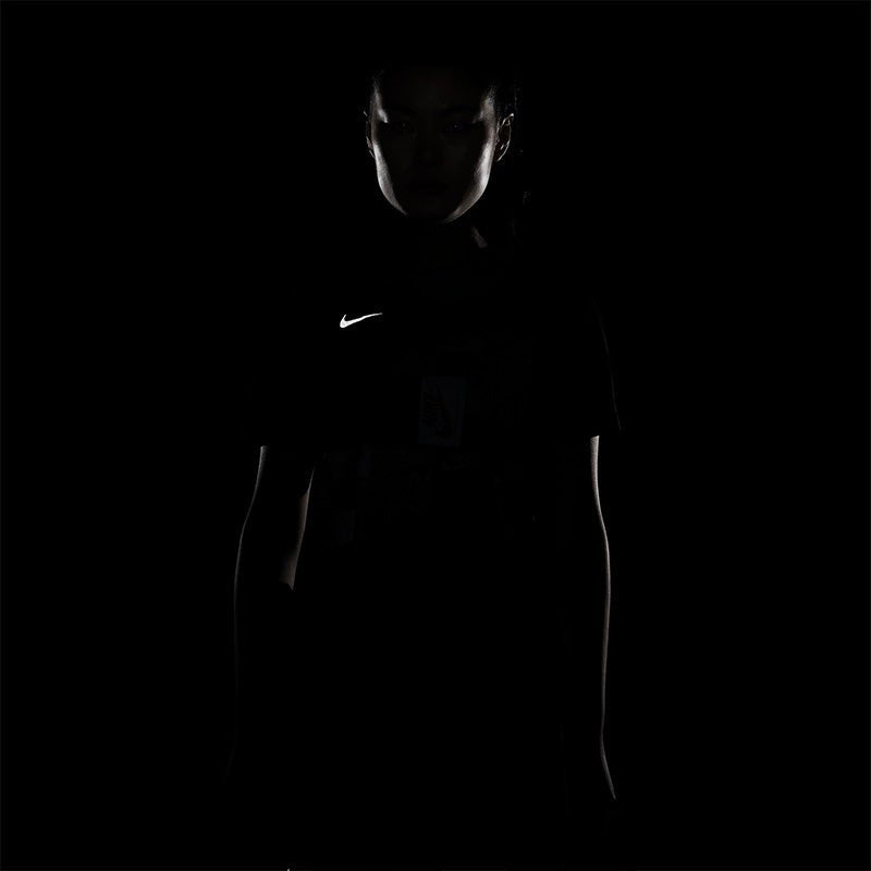 NIKE - AS W NK ICNCLSH TOP SS PR Women - Rev Online