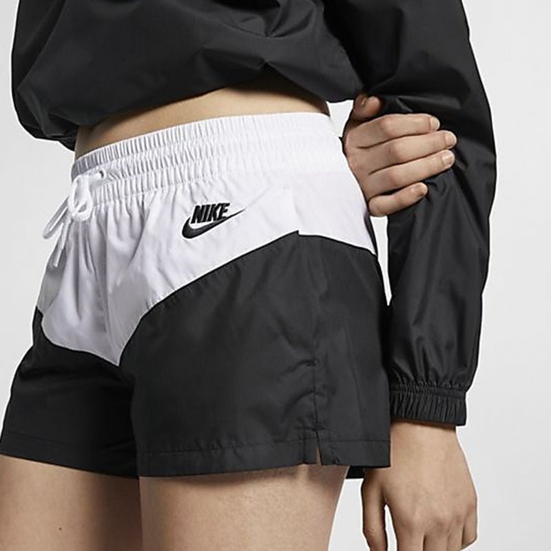 NIKE - AS W NSW HRTG SHORT WVN Women - Rev Online