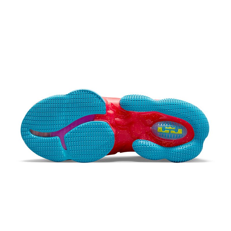 NIKE - LeBron 19 Men - Rev Online