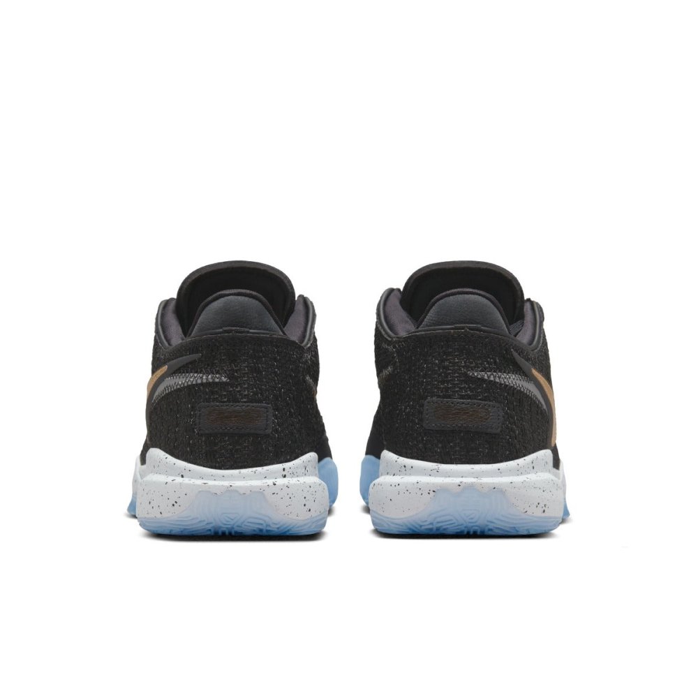 NIKE - LEBRON XX EP Men - Rev Online