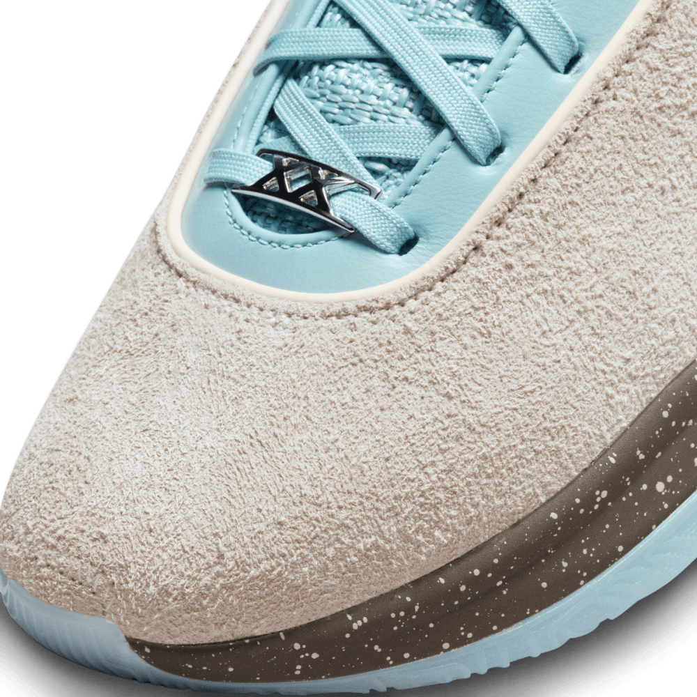 NIKE - LEBRON XX EP Men - Rev Online