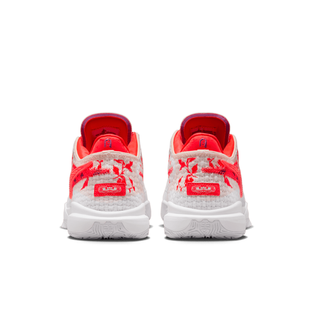 NIKE - LEBRON XX PRM EP Men - Rev Online