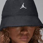 NIKE - U J APEX BUCKET WINTER Unisex - Rev Online