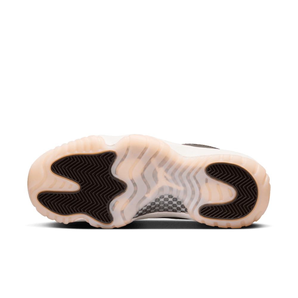 NIKE - WMNS AIR JORDAN 11 RETRO Women - Rev Online