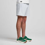SAUCONY - OUTPACE 5INCH SHORT Men - Rev Online