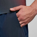 SAUCONY - OUTPACE 5INCH SHORT Men - Rev Online