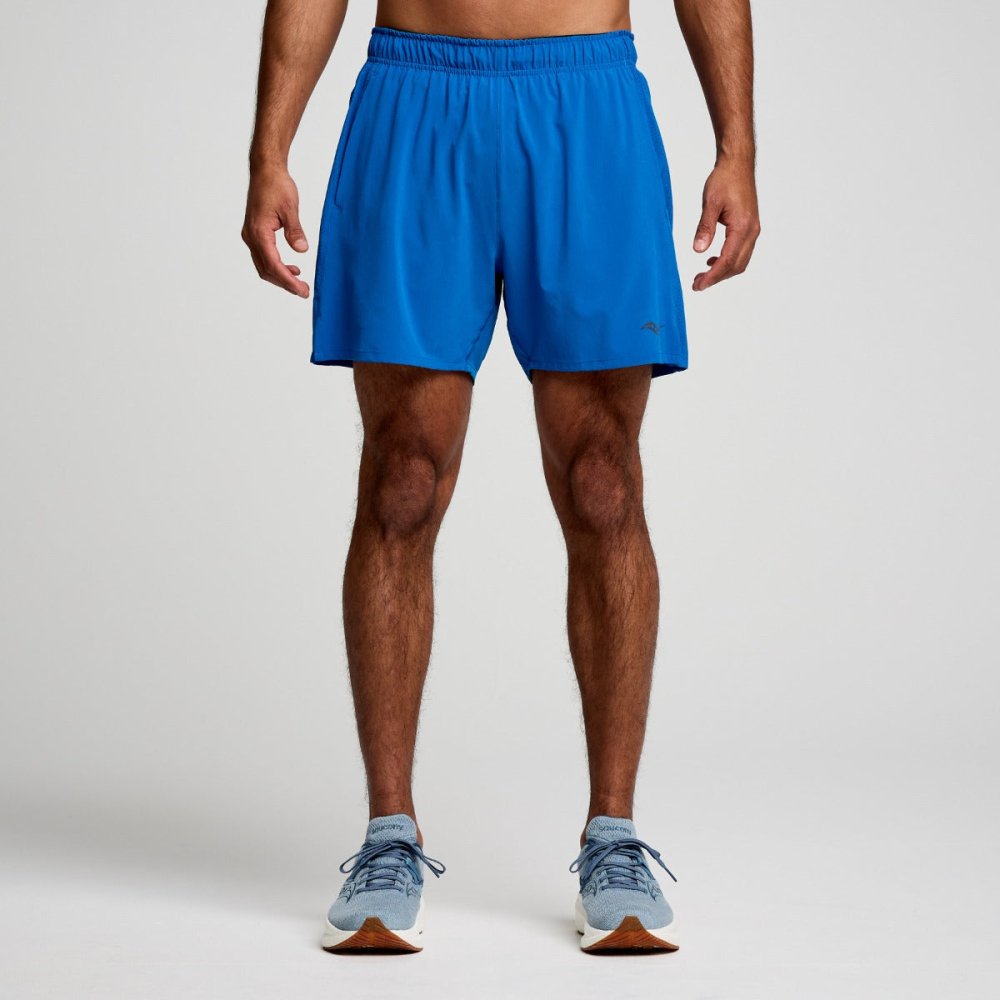 SAUCONY - OUTPACE 5INCH SHORT Men - Rev Online