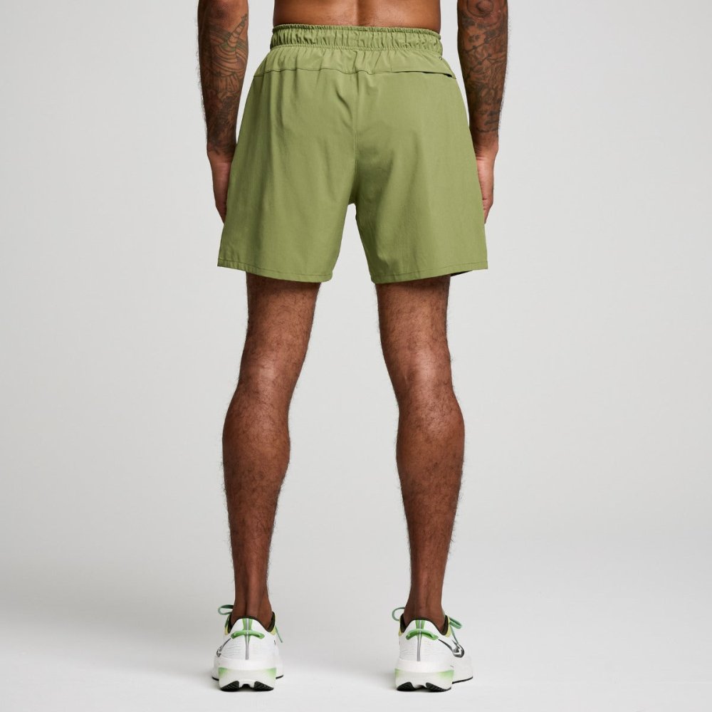 SAUCONY - OUTPACE 5INCH SHORT Men - Rev Online