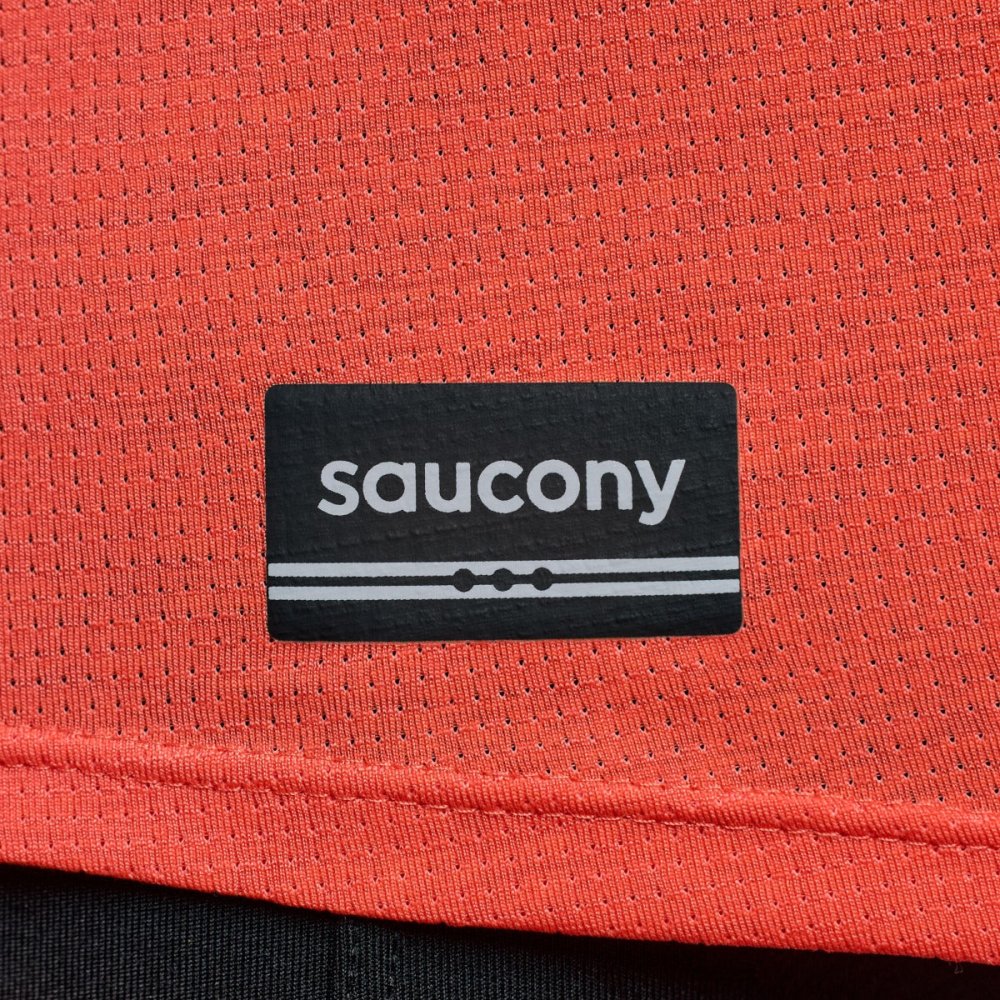 SAUCONY - STOPWATCH SINGLET Women - Rev Online