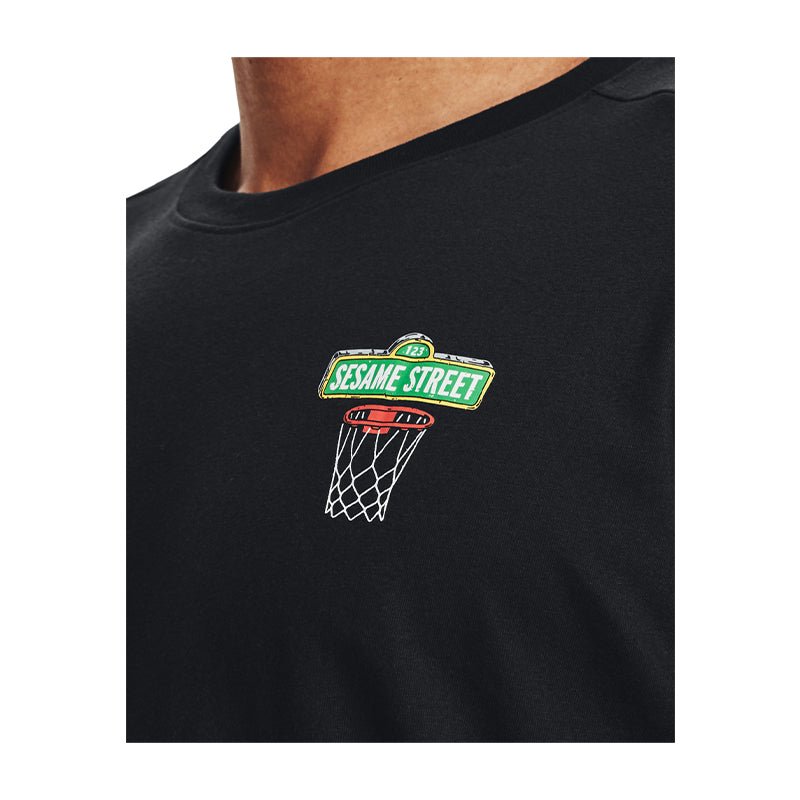 UA - S - CURRY SESAME SQUAD TEE Men - Rev Online
